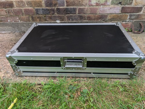 Kamkase flight case suitable - case,