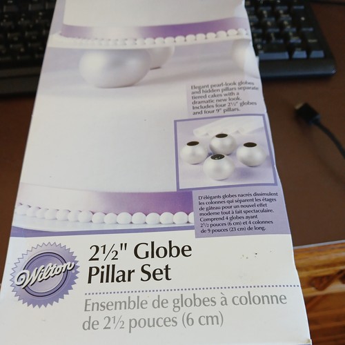 Wilton globe base set - wilton,