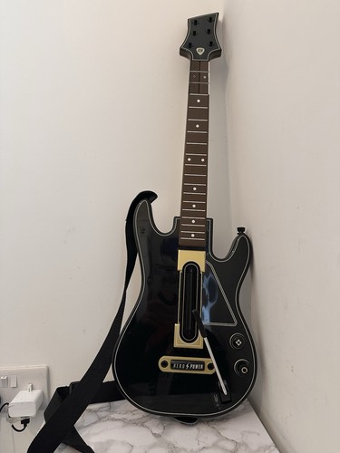 Guitar hero wireless - guitar,