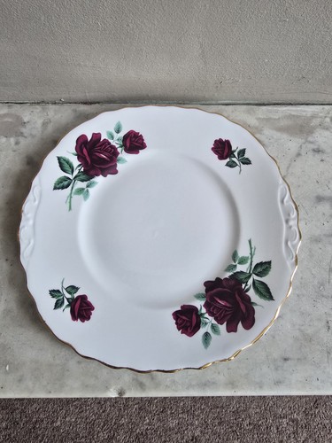 Plate vintage crown - royal, bone