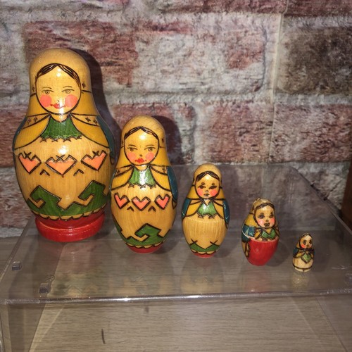 Russian nesting dolls vintage - nesting,