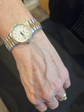 [Near MINT] LONGINES Conquest 152 4937 Gold Quartz Women's Watch Vintage