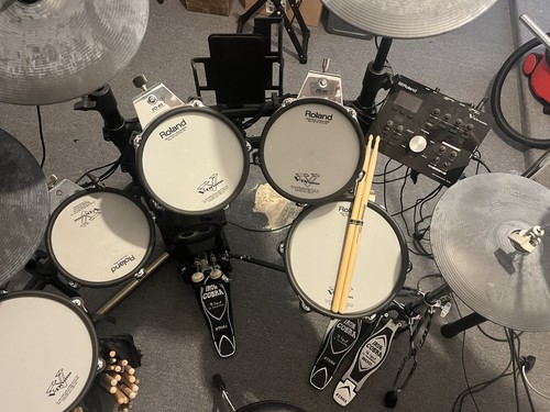 Roland td25 electronic - roland,