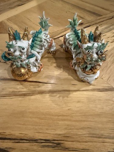 Pair antique chinese - of,