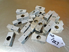 1 TRIUMPH OIL PUMP SLIDER