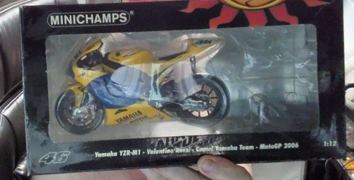 Rossi 2006 yamaha bike - 2006,