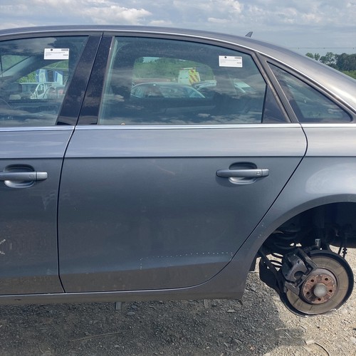 Audi 5 saloon door - a4,