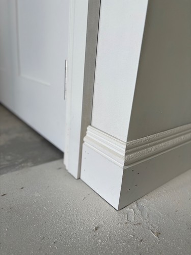 Mdf skirting board primed - -,