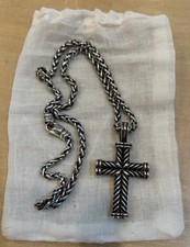 David Yurman 925 Sterling Silver Chevron Cross Necklace Pendant and Chain 18"