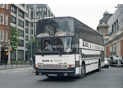 Black white jonckheere volvo - &,