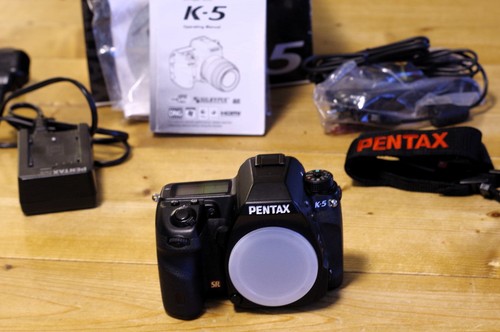 Pentax low shutter count - -,