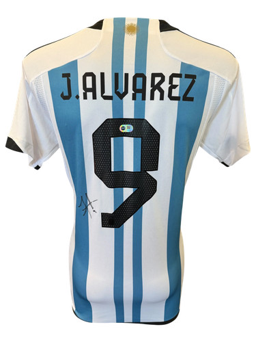 Julian alvarez signed - julian,