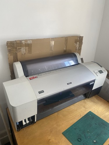 Epson stylus pro 7880 - stylus, inkjet