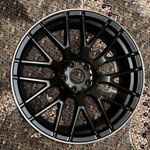 Mercedes amg c63s alloys - 19",