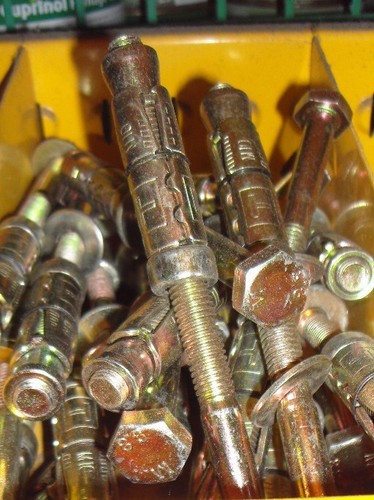 Two loose bolts x - bolts, 10