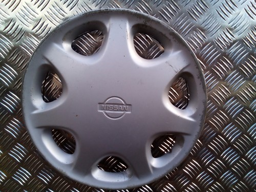Nissan wheel trim 132 - 13", #132