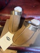 Women’s Ugg Size 5 Brand New