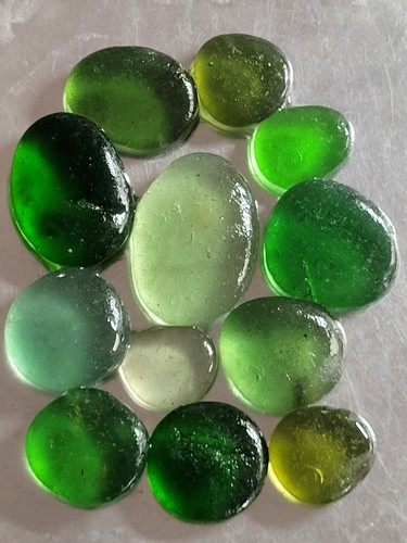 Shades green sea - of, glass