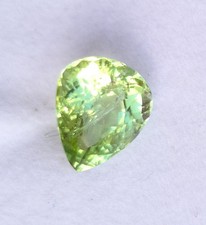 3 Ct brilliant Mint Green