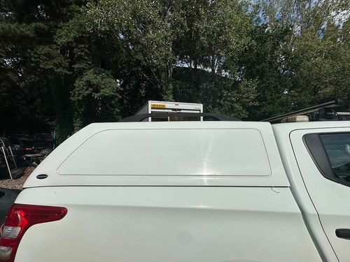 Mitsubishi l200 canopy - mitsubishi,