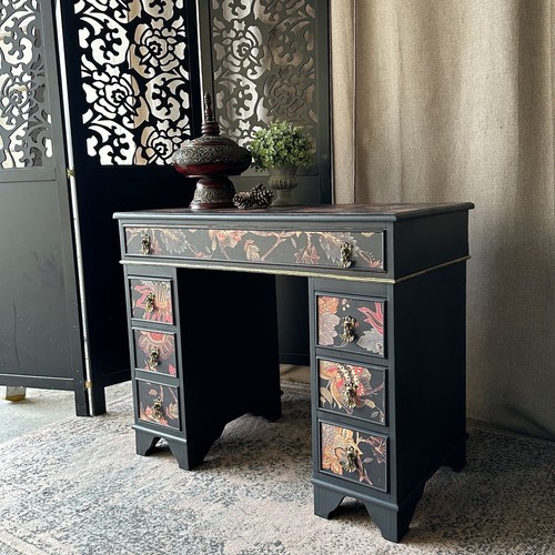 Vintage desk painted black - desk,