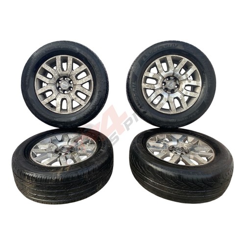 2011 nissan navara set - 2011, of