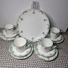 H M Williamson & Sons Heathcote China  13 Piece Cake Set