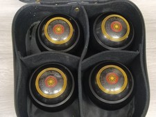 Thomas Taylor Set of 4 Lawn Bowls & Carrier Size 0