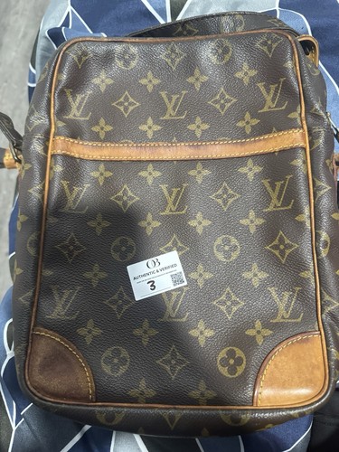Authentic louis vuitton - authentic,