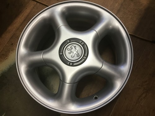 Genuine new peugeot alloy - new,