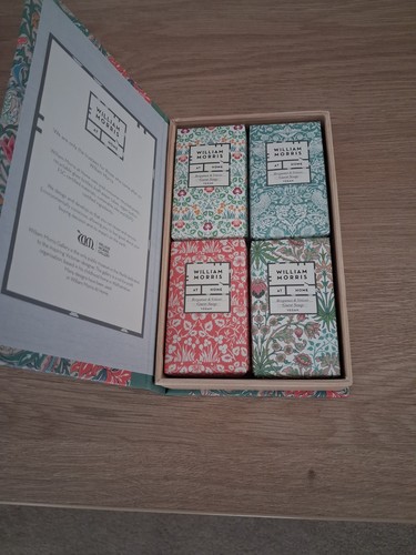 William morris bergamot - william, &