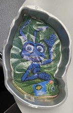 WILTON CAKE TIN PAN A BUGS