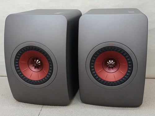 Kef ls50 meta bookshelf - meta,