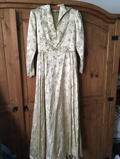 Gothic Beautiful Princess Medieval Floral Gold Wedding Dress Bridal Gown 6 / 8