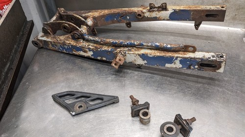 Suzuki ts50x swingarm swinging - ts50x,