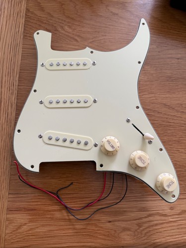 Fender strat electric - fender,