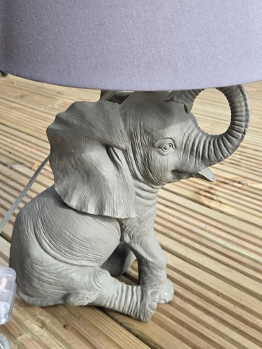 Wonderful elephant table - wonderful, lamp
