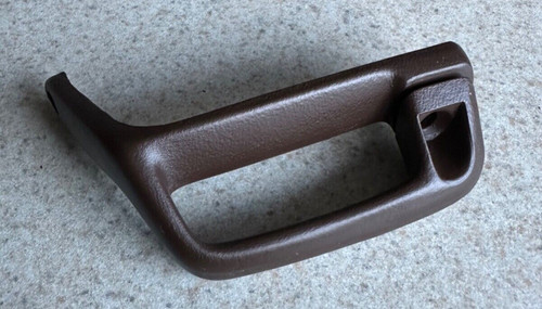 Used seat belt guide 77 - gm,