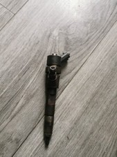 RENAULT TRAC VAUXHALL VIVARO 00445110 021 1.9DCI BOSCH INJECTOR  7700111014