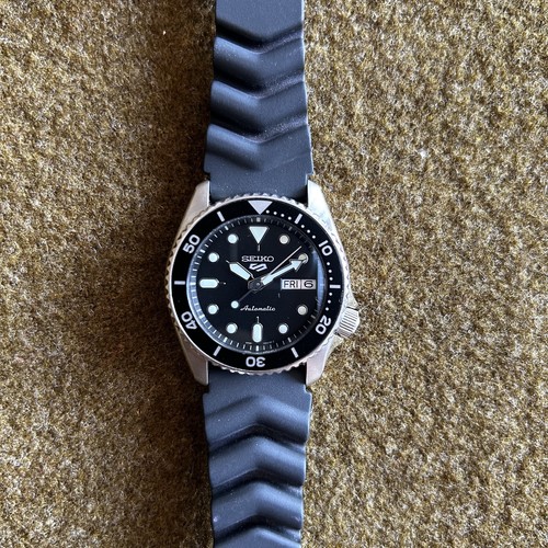 Seiko sport 4r36 14bo black - sport, 4r36-14bo