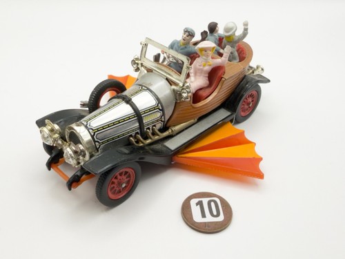 Lovely original corgi toys - lovely,
