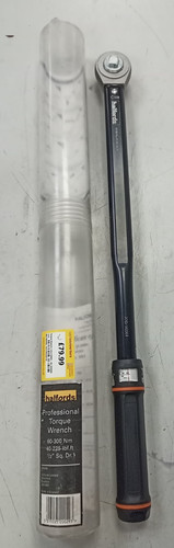 Halfords professional torque - halfords,