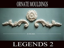  SCROLLS AND TUDOR ROSE CENTER