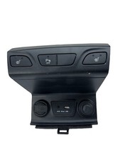Hyundai Ix35 2015 Heated Seat Switches USB Center Switch panel 933102Y800TAN