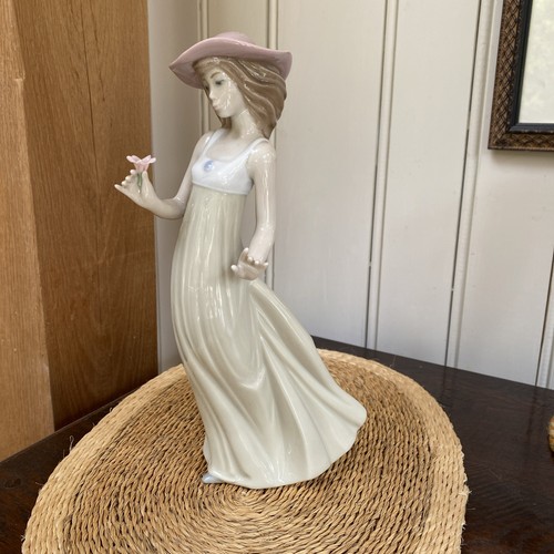 Nao lladro daisa gentle - nao,