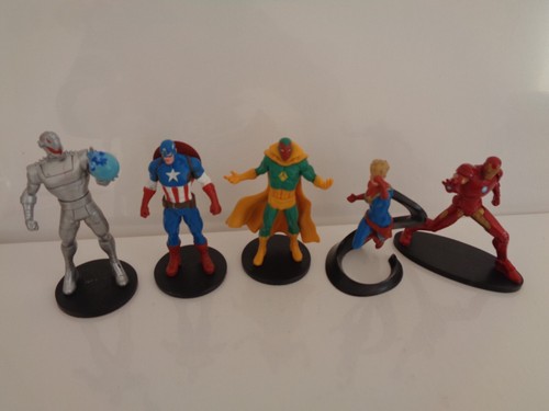 Marvel superheros figures - marvel,