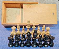 Vintage 80s Staunton Pattern