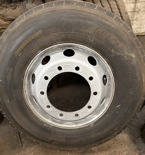 Tyres 295 80x22 - tyres, 295.80x22.5