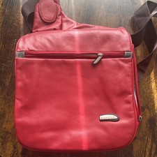 Red Leather usefully‘Travel