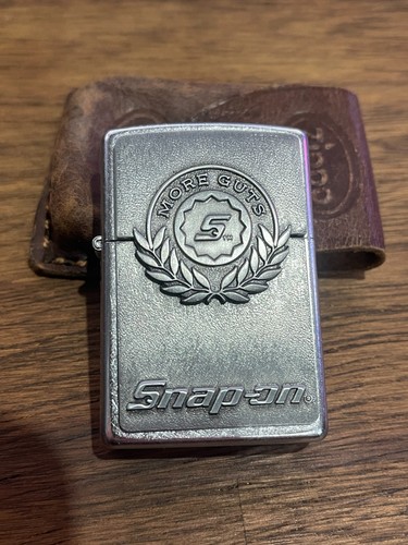 Zippo snap more guts - -,